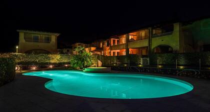 La Romantica - Cristina by Wonderful Italy