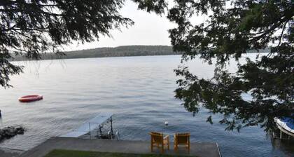 Sebec Lakefront Cottage, Swim/Boat/BBQ from deck