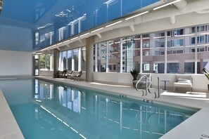 Pool - 2BR+Den Penthouse | Bellevue | Sophari Towers F (Bellevue)