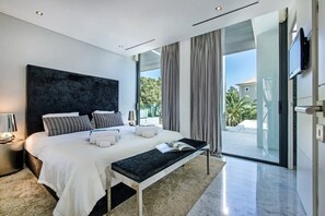 4 Schlafzimmer, Bügeleisen/Bügelbrett, WLAN, Bettwäsche