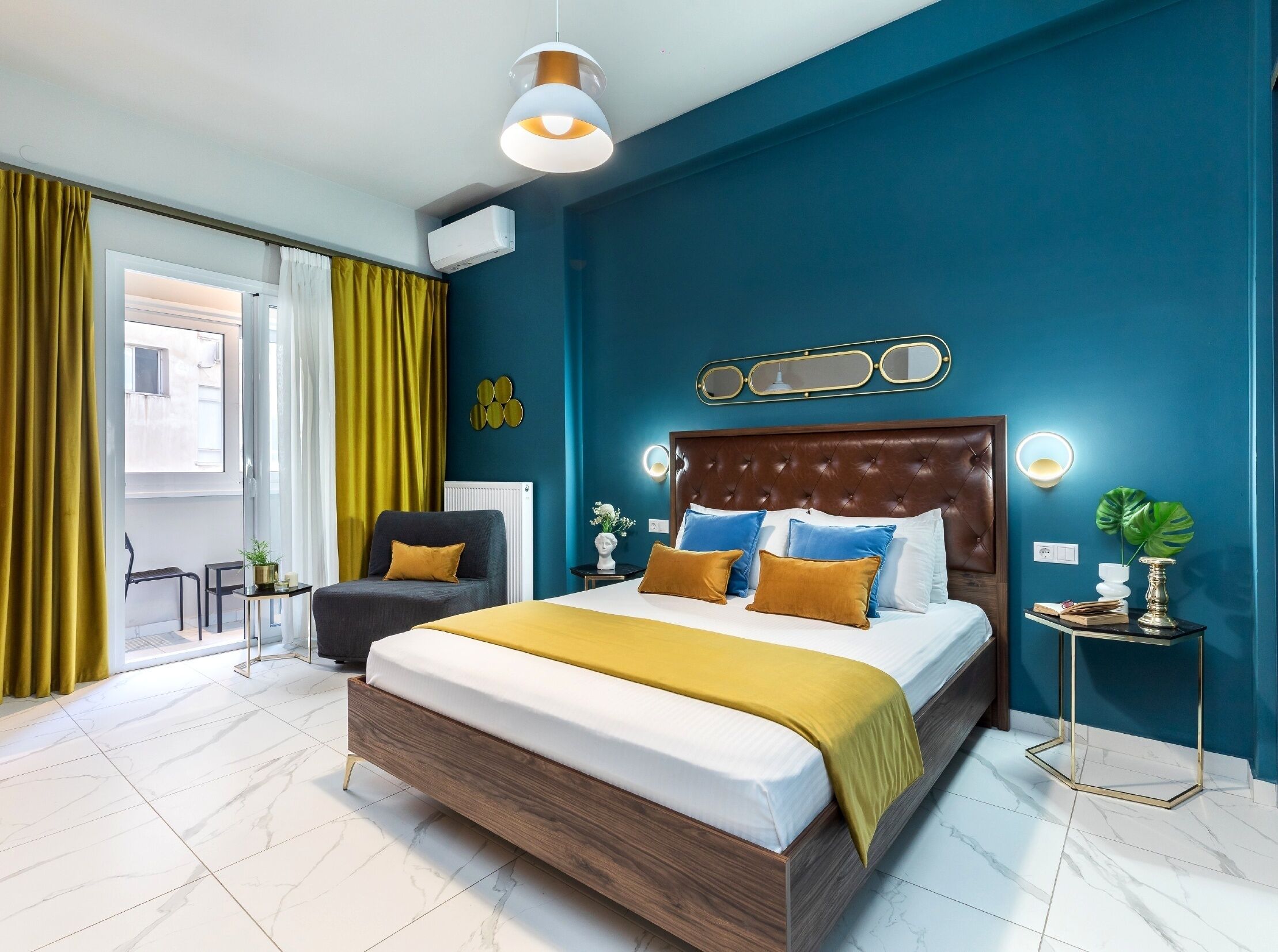 Suite studio Design | Literie de qualité, couette en duvet, lit avec matelas Tempur-Pedic