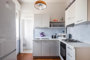 Apartment | 3 bedrooms - Amendola 11 - Quiet and Cozy Urban Apartment (Bologna)