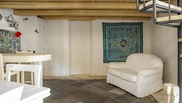 House | 1 bedroom
