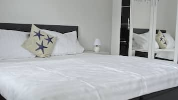 2 Schlafzimmer, Reisekinderbett, kostenloses WLAN, Bettwäsche