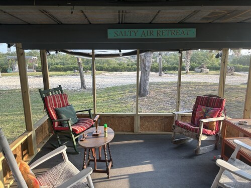 Waterfront Nature Coast Gem! Catch Dinner From Your Dock!