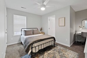 2 habitaciones, camas con efecto memoria y wifi gratis 