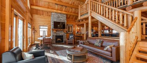 Smart-tv, eldstad och dvd-spelare