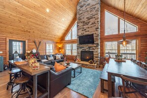 TV connectée, cheminée