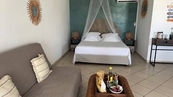 1 bedroom, in-room safe, iron/ironing board, travel crib
