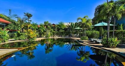 The Garden Park by Lucky Courtyard