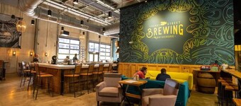 Luxurious, Pet-friendly Home in Amazing Location