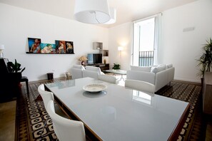 Apartment | 3 bedrooms - Seaview Design Home 21 by Wonderful Italy (Syracuse)