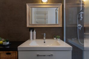 1 bedroom - A Casa di Stefania by Wonderful Italy (Turin)