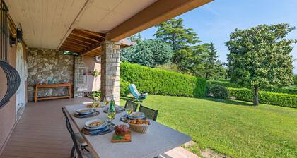 Casa Alba con Giardino e Patio by Wonderful Italy