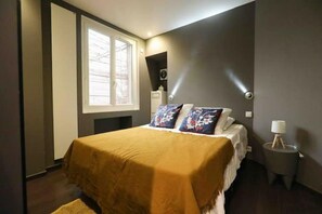1 bedroom, iron/ironing board, travel crib, free WiFi