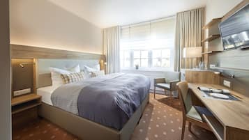 Comfort Double Room | Desk, free WiFi, bed sheets