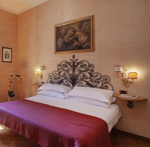 Apartment | 2 bedrooms - La Finestra sul Cortile di Via Roma by Wonderful Italy (Genoa)