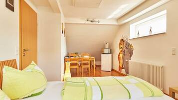 2 chambres, Wi-Fi gratuit, draps fournis