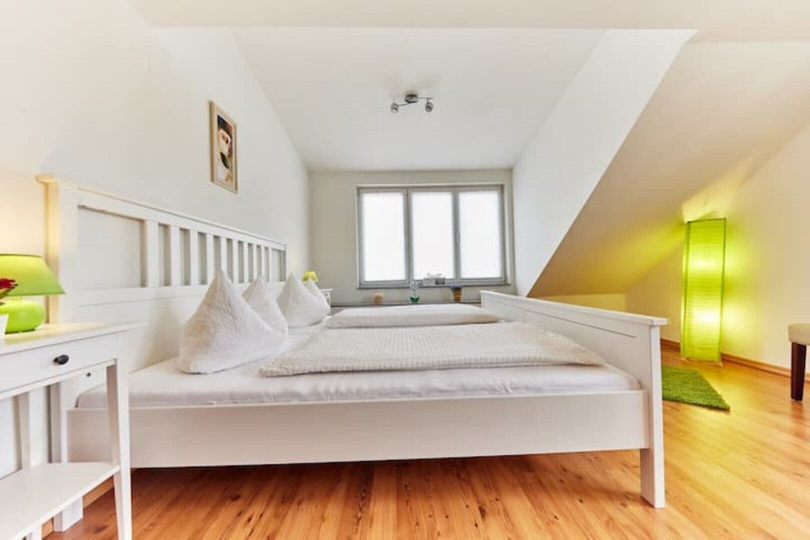 2 soverom, wi-fi (inkludert) og sengetøy