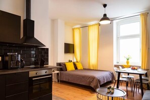 Interior - Lovely Apartment in the near of Kudamm (Berlin)