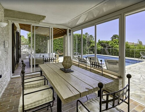 VILLA 5 MINUTES WALK FROM THE BEACH IN PORT D'ALON ESTATE WITH SEA VIEW