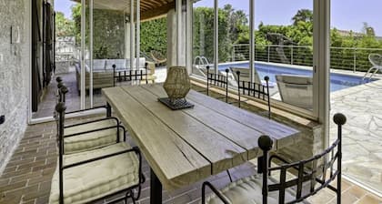 VILLA 5 MINUTES WALK FROM THE BEACH IN PORT D'ALON ESTATE WITH SEA VIEW