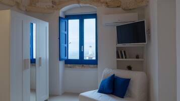 House, Smoking | 1 bedroom