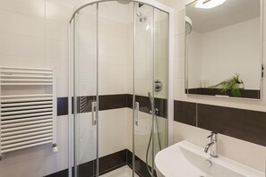 2 bedrooms - Shelley Apartments - Sand by Wonderful Italy (Genoa)