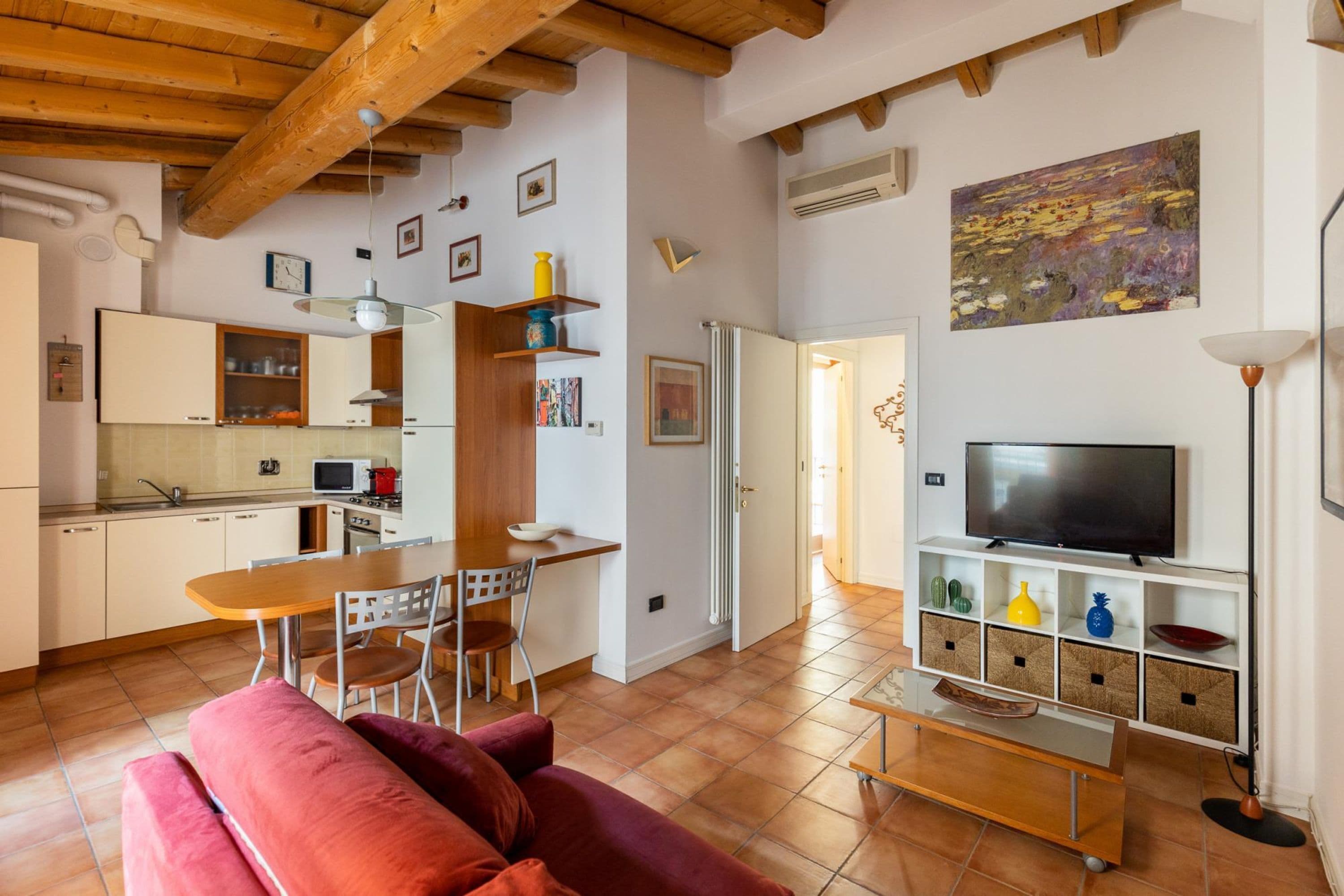 House | 1 bedroom