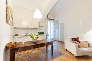 Apartment | 1 bedroom - Charming Studio by Wonderful Italy (Turin)