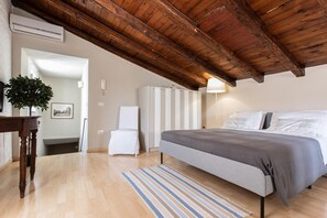Apartment | 1 bedroom - GHS - Nel Cuore di Ortigia con Terrazza - LOC (Syracuse)