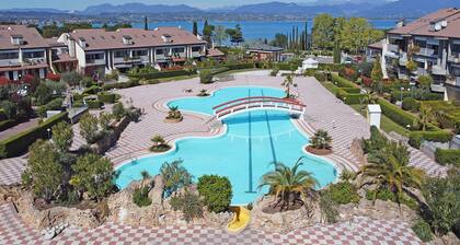 I Ciliegi 1 09 con Piscina by Wonderful Italy