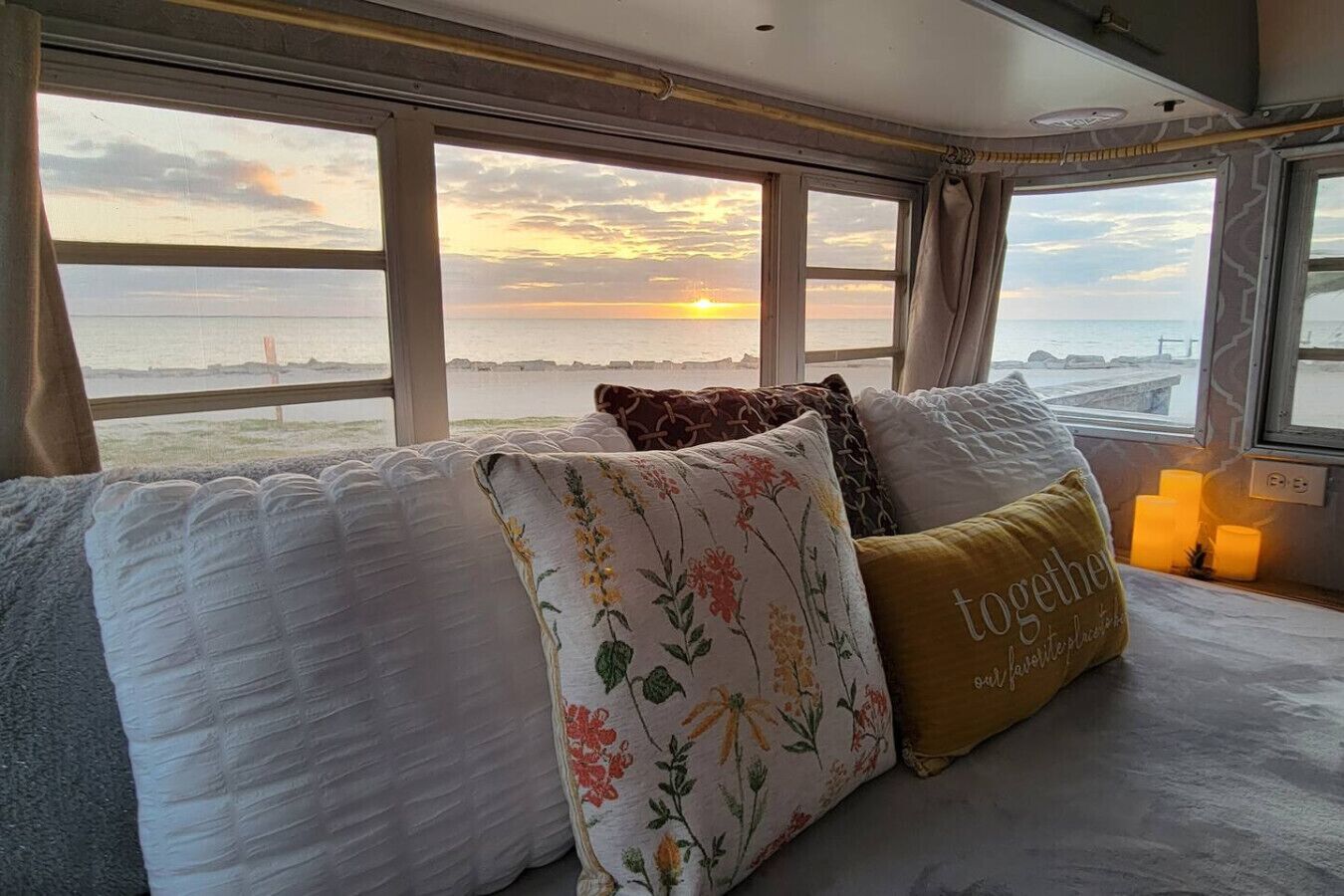 1 bedroom, desk, iron/ironing board, travel cot