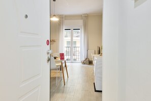 House | 1 bedroom - Corsica Boutique Apartment 8 by Wonderful Italy (Genoa)