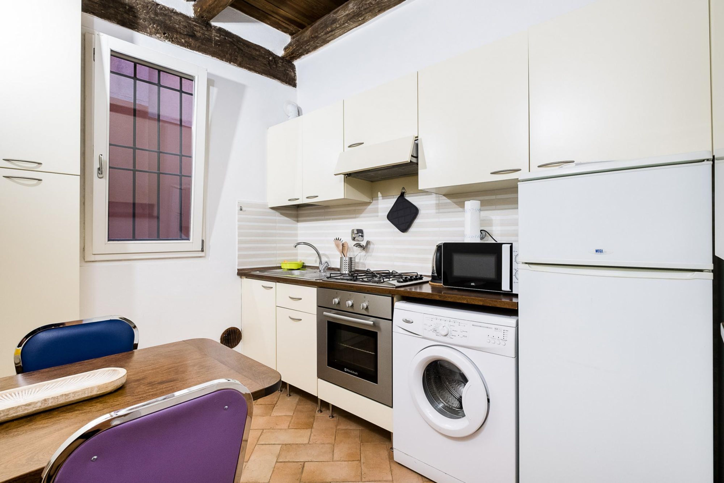 House | 1 bedroom