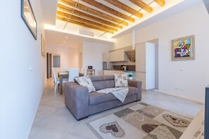 House | 3 bedrooms - Zanardelli 1 Apartment by Wonderful Italy (Salò)