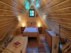 Ferienhaus (One Bedroom Holiday Home with Terrace) | 1 Schlafzimmer, schallisolierte Zimmer, Babybetten