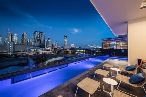 An infinity pool