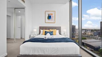 2 bedrooms, desk, iron/ironing board, WiFi (free)
