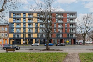Exterior - Radzymińska Apartment Warsaw by Renters (Warsaw)