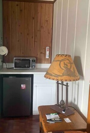 Interior - Charming Standard Room with Lake Access 3 (City of the Village of Clarkston)