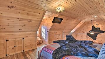 1 Schlafzimmer, kostenloses Internet, Bettwäsche