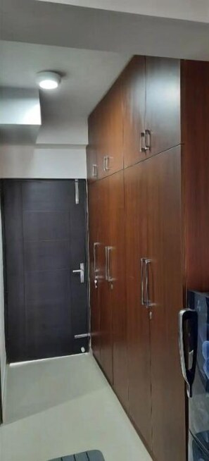 Interior - Short stays in fully furnished service apartment (Noida)