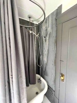 Hair dryer