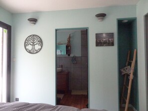 4 Schlafzimmer, BĂŒgeleisen/BĂŒgelbrett, Reisekinderbett, kostenloses WLAN