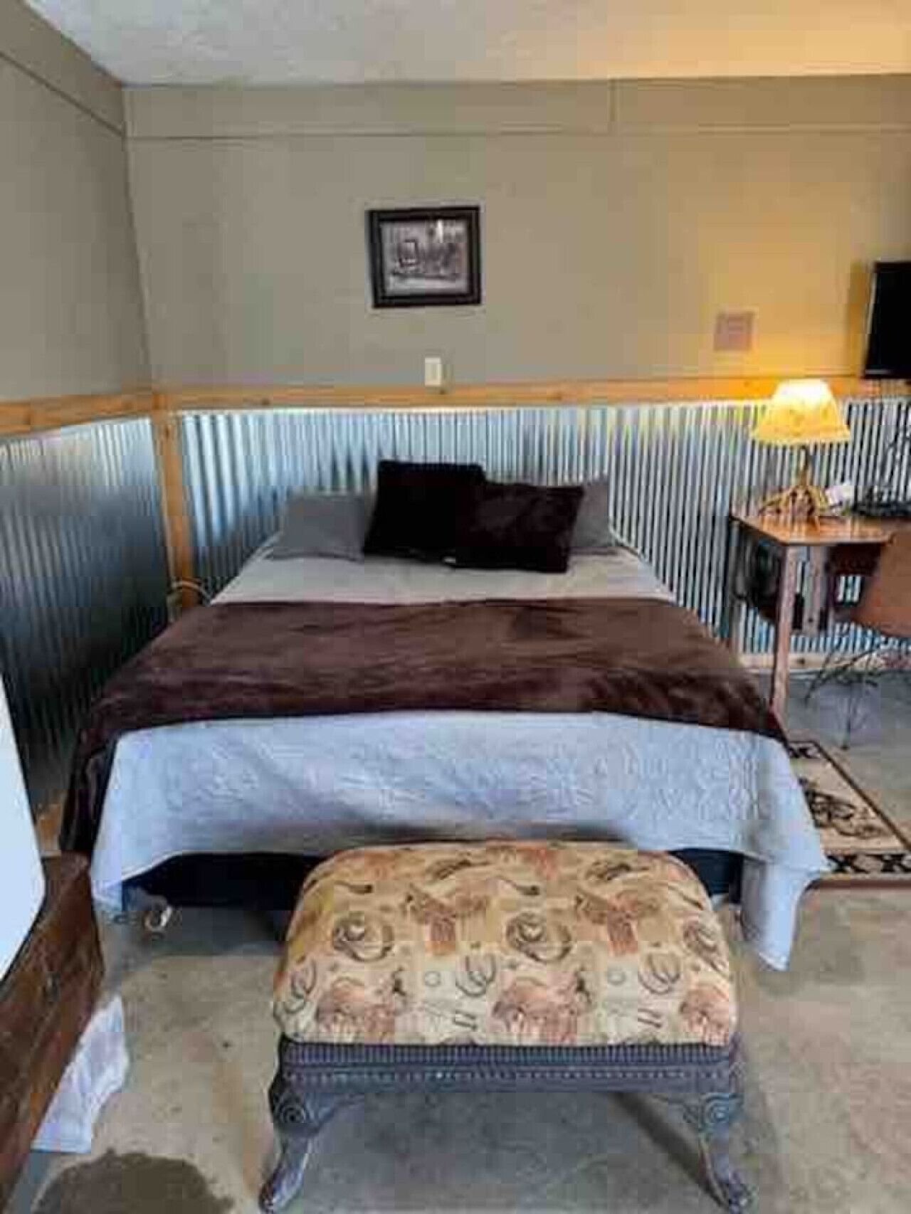1 bedroom, WiFi, bed sheets
