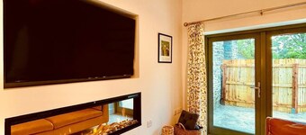 The Coach House, Clonakity. 1 bed apartment