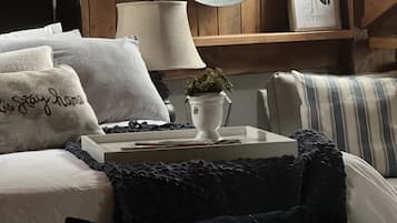 3 Schlafzimmer, Schreibtisch, kostenloses WLAN, Bettwäsche