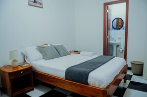 3 chambres, bureau, accĂšs au Wi-Fi (inclus), literie fournie