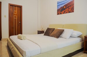 3 chambres, bureau, accĂšs au Wi-Fi (inclus), literie fournie